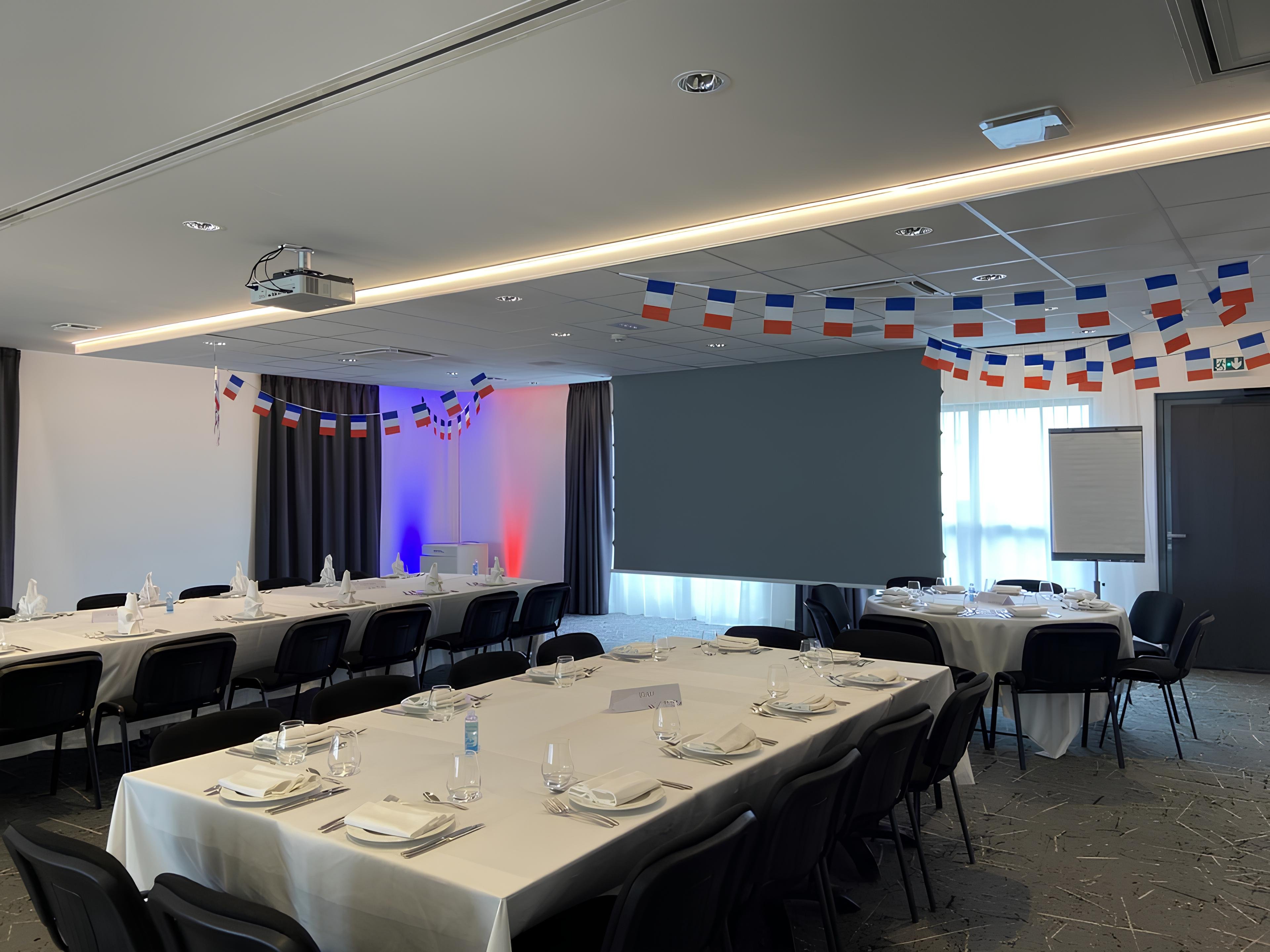 Holiday Inn Dijon Sud Longvic 35/45