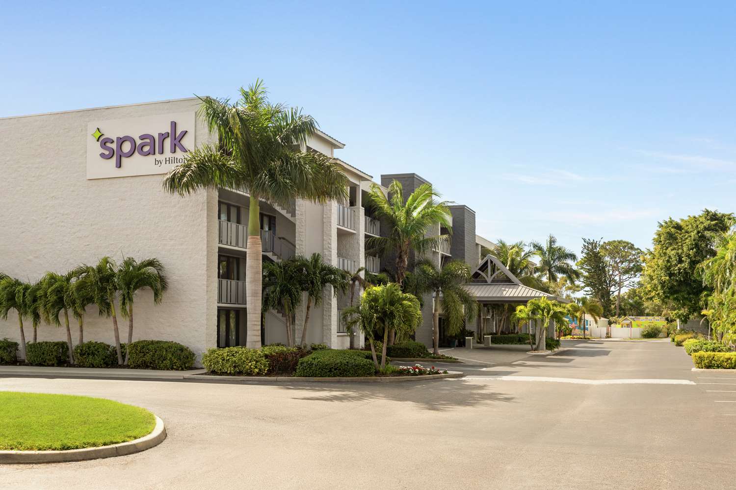 Spark by Hilton Sarasota Siesta Key Gateway 41/43