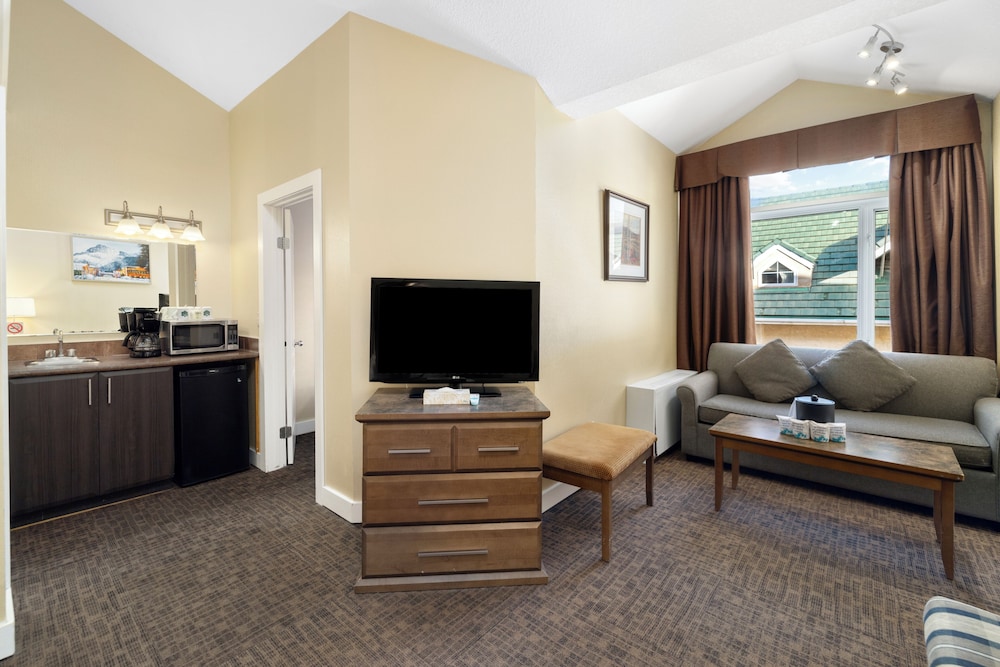 Irwins Mountain Inn Hotel 87/98