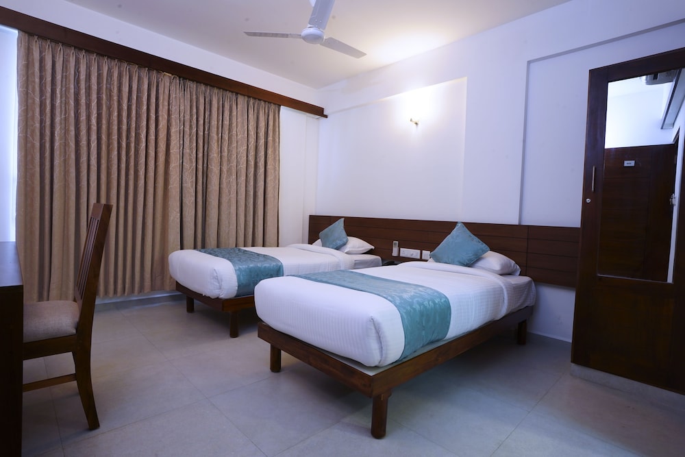 Niko Hotels 18/36