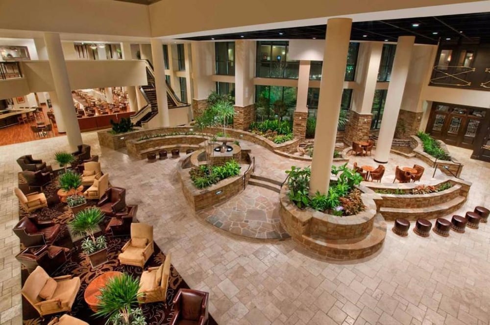 Embassy Suites By Hilton San Antonio Riverwalk Downtown 49/70