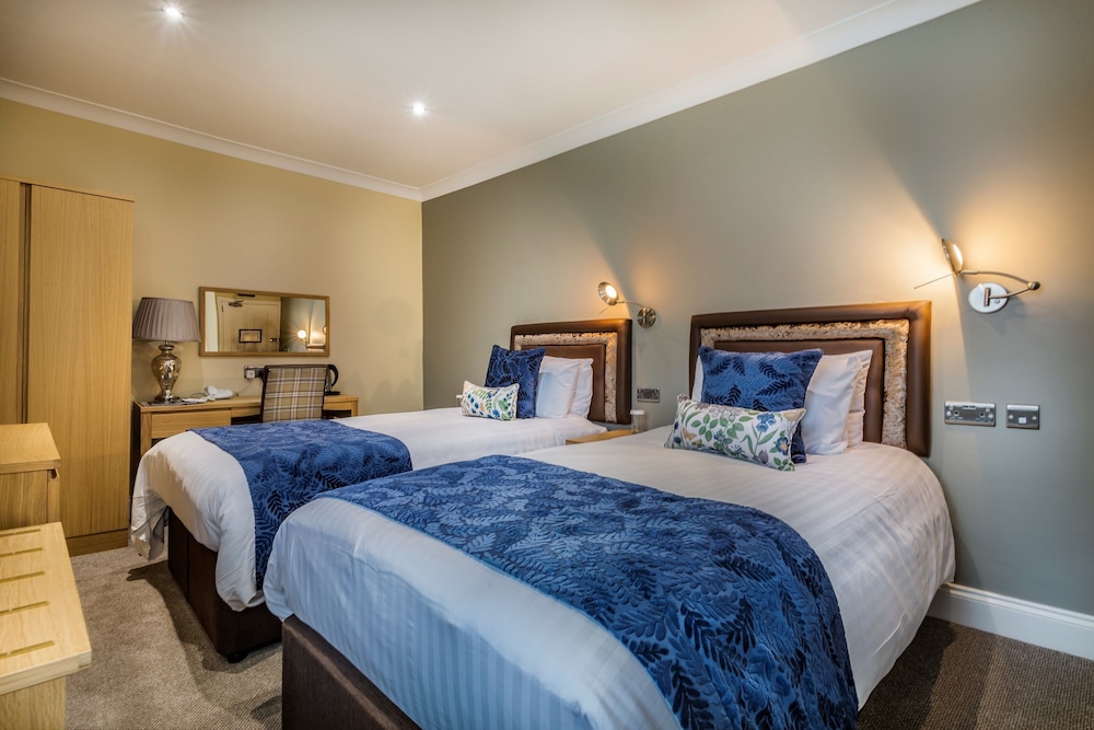 CLASSIC, TWIN BEDS