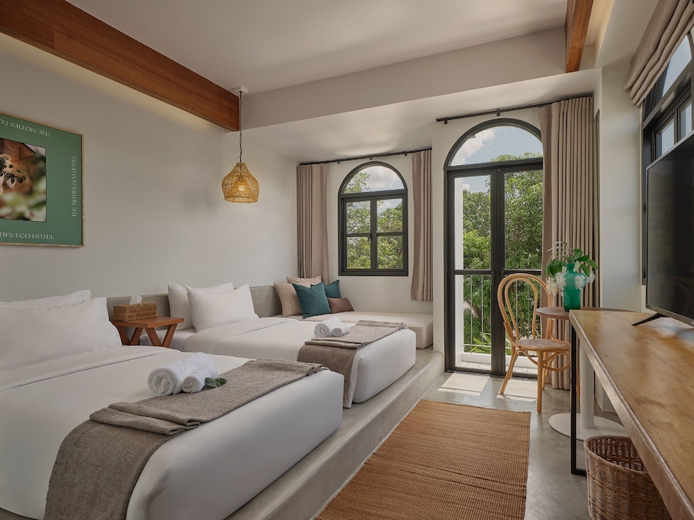 The Motifs Eco Hotel 14/50