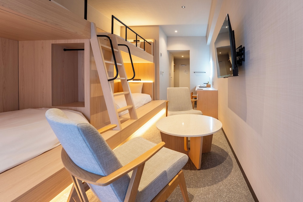 THE ISA HOTEL TENJIN 34/35