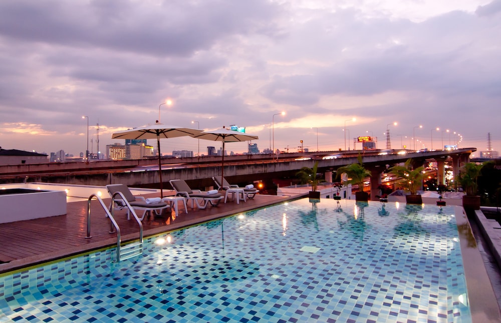The Patra Hotel - Rama 9 6/49