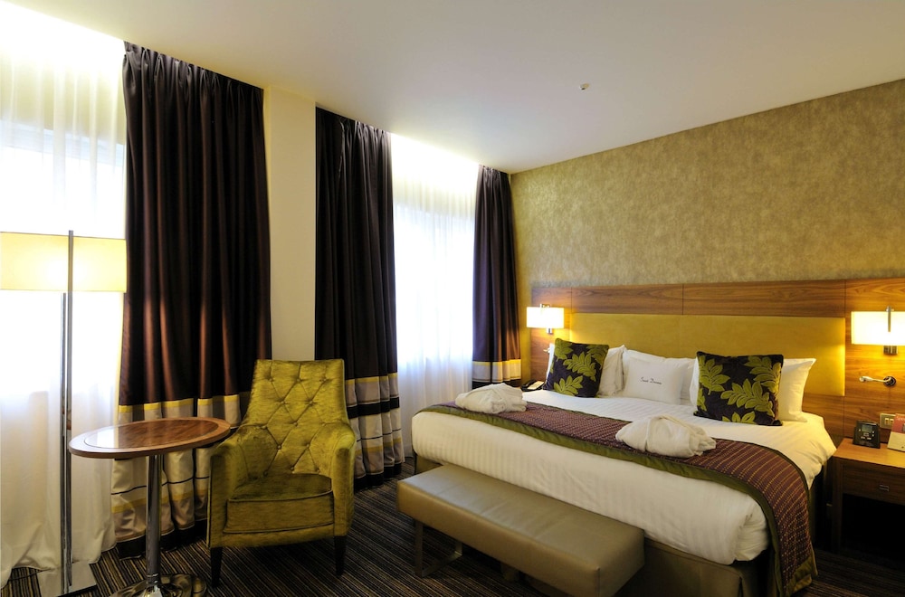 DoubleTree by Hilton London West End 19/71