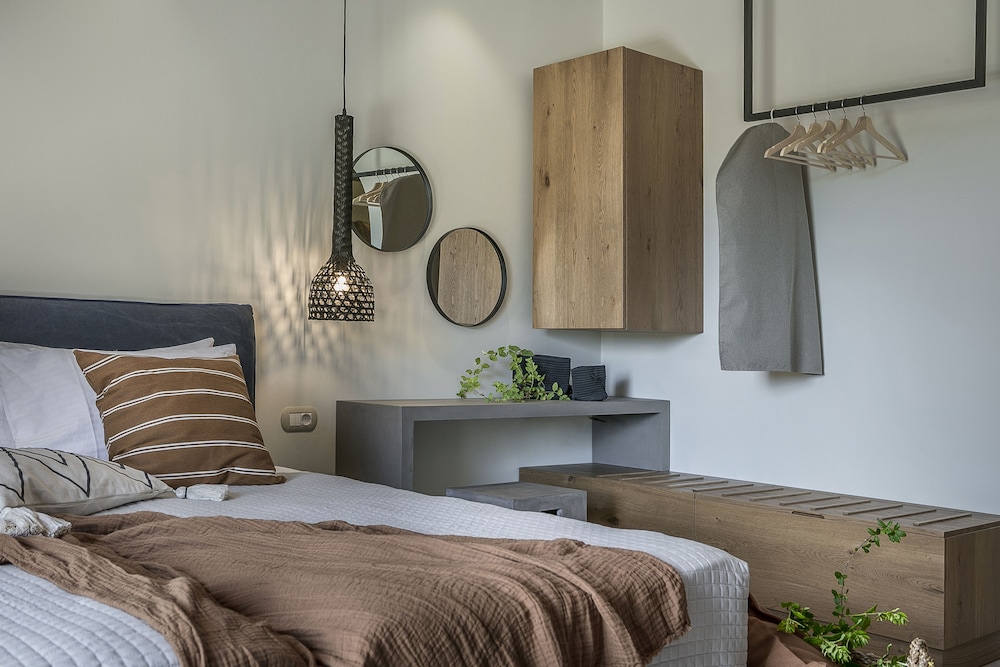 Avithos Resort 37/92