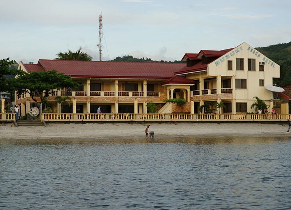 Suzuki Beach Hotel 7/23