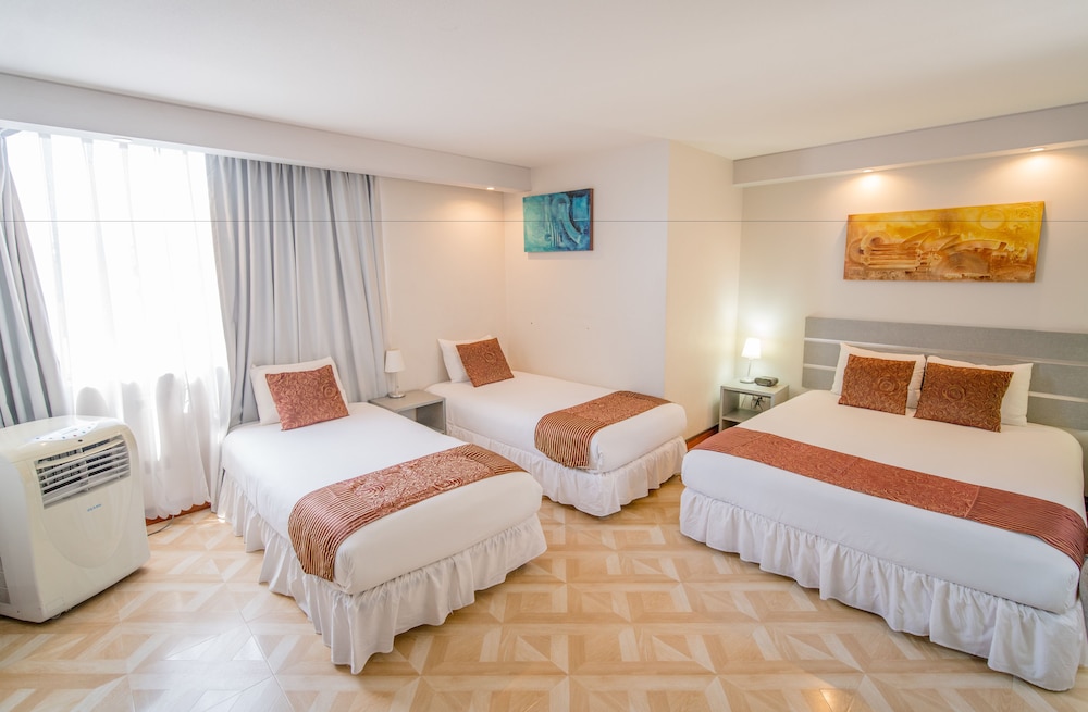 HOTEL IQUIQUE EXPRESS(FORMERLY Hotel Spark Express Iquique) 10/37