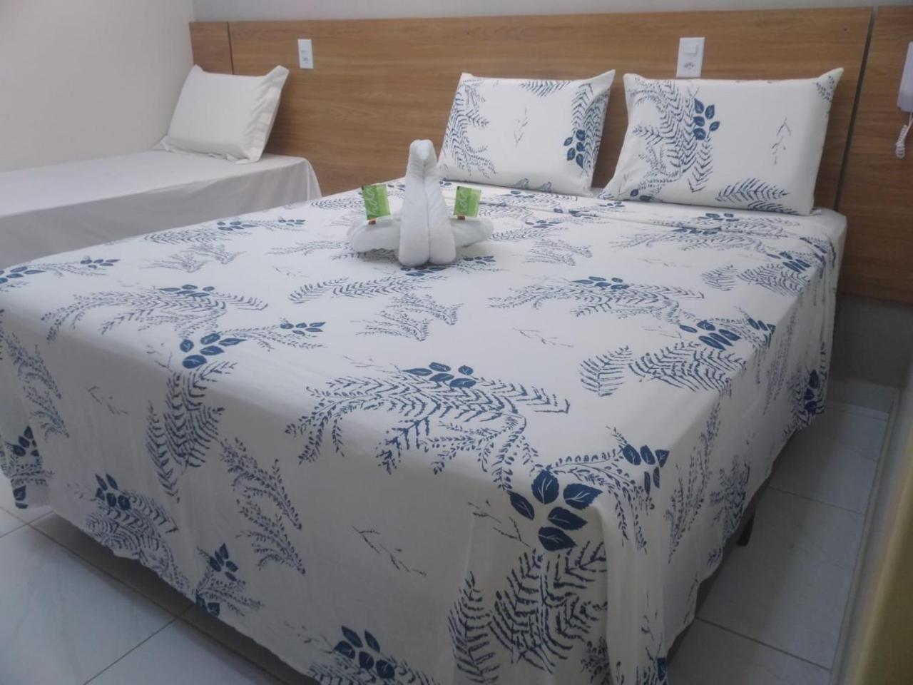Pousada Beija Flor 34/45