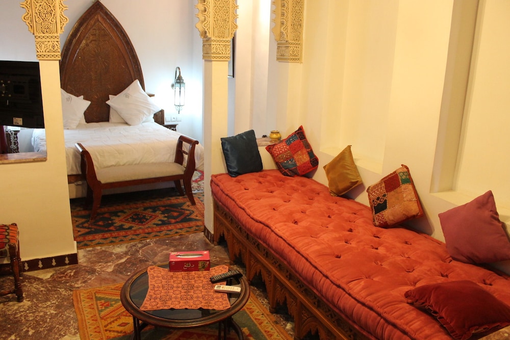 Riad Arabesque 16/62