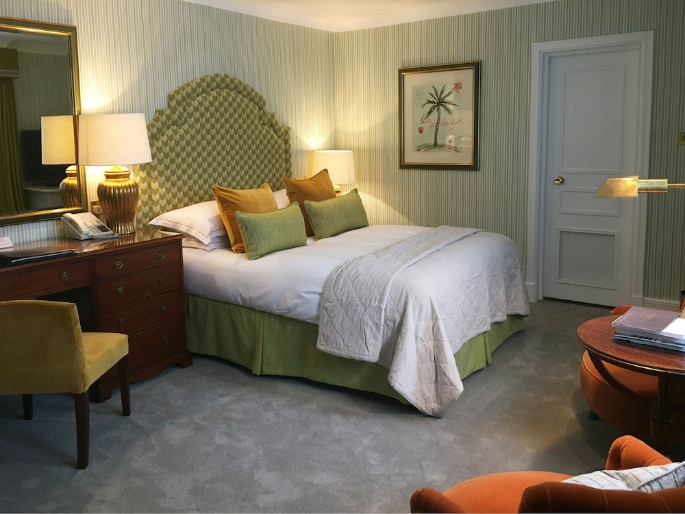 Chester Grosvenor And Spa 16/50