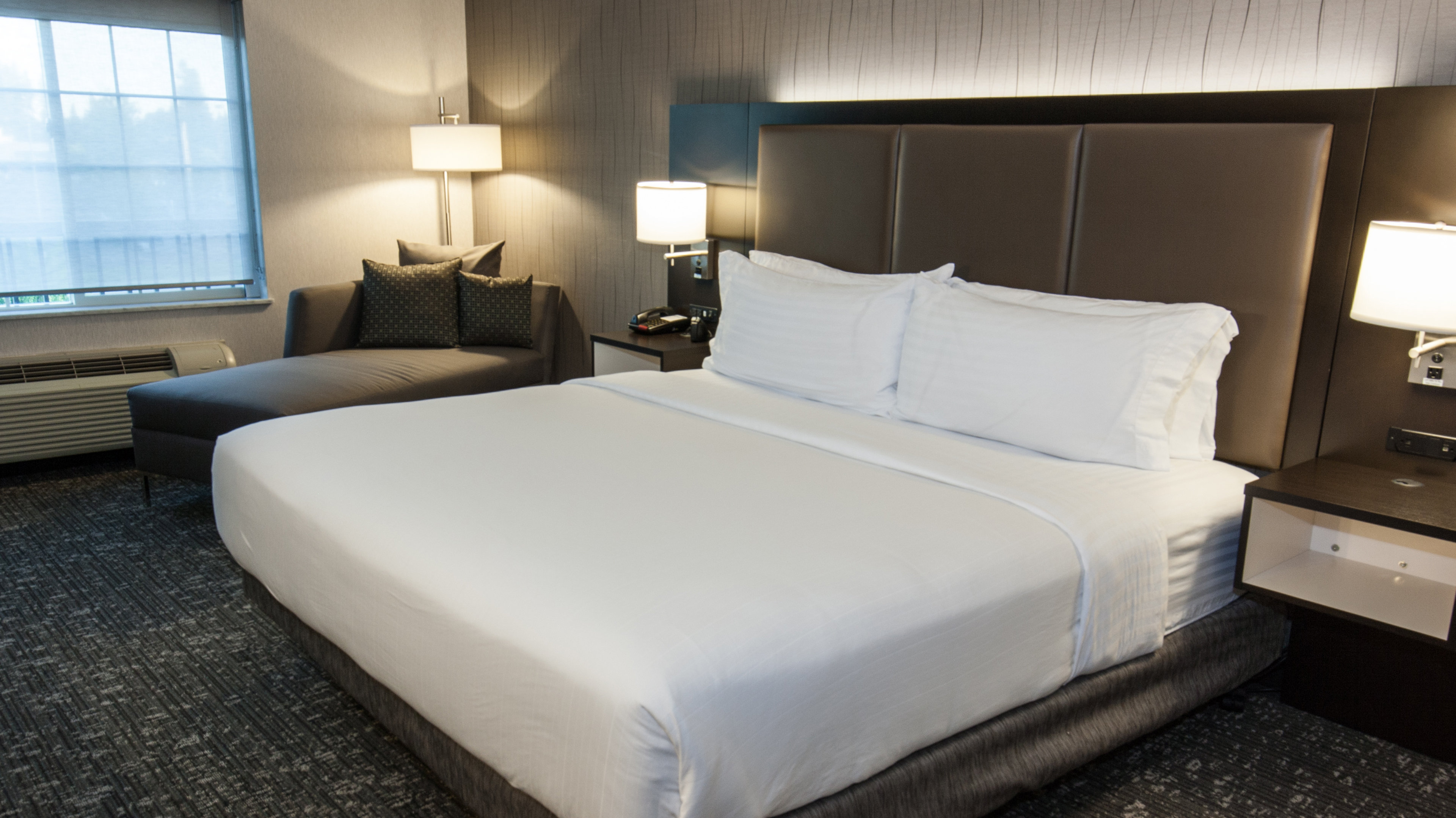 Room, King Bed