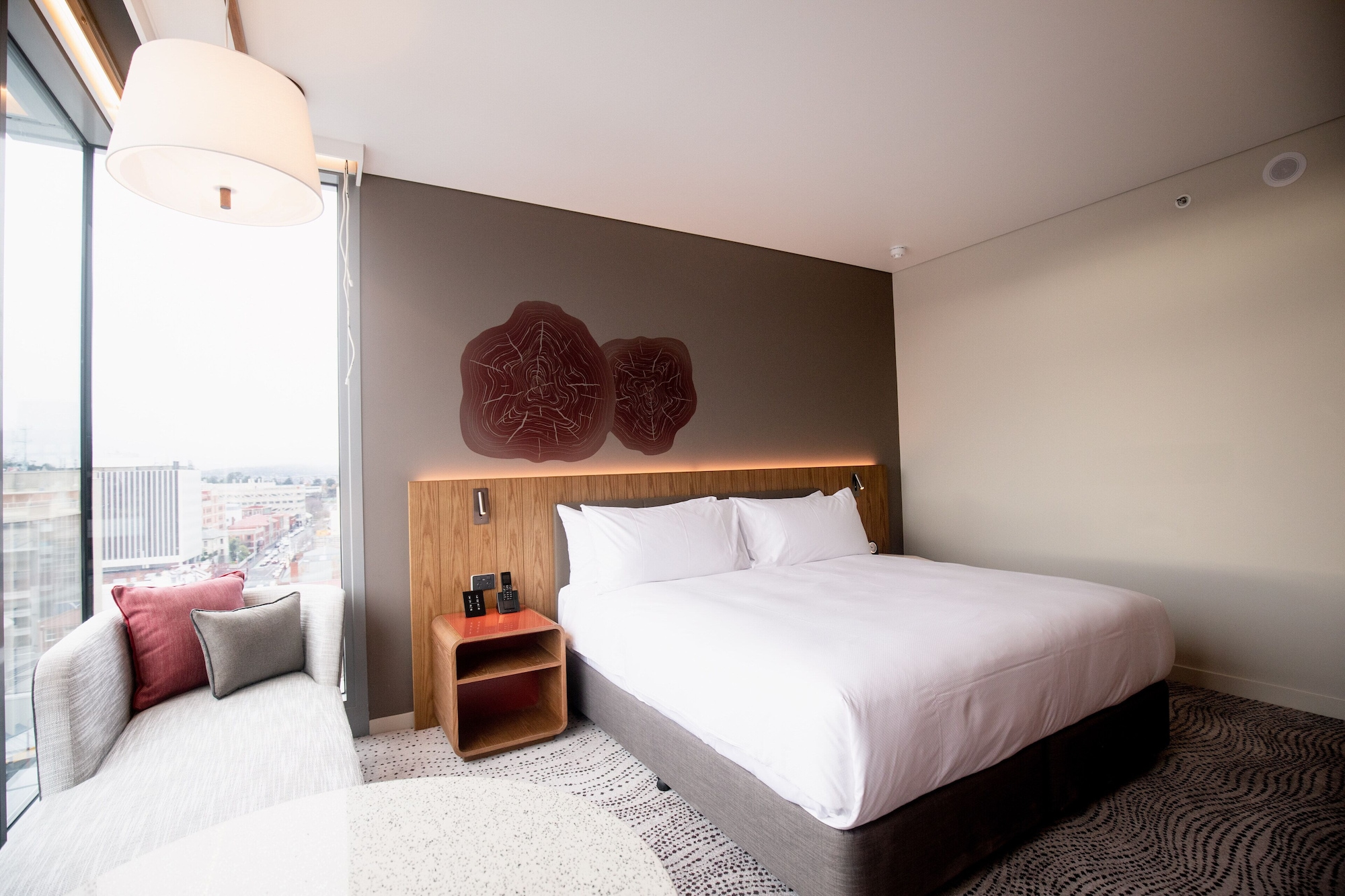 PREMIUM, KING BED, CORNER