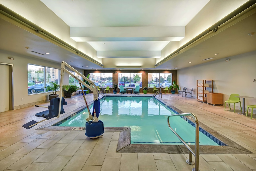Home2 Suites by Hilton Springfield North 26/57