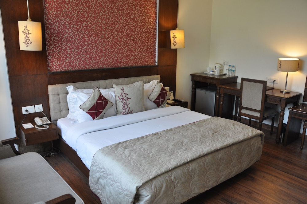 Amara Hotel 35/50