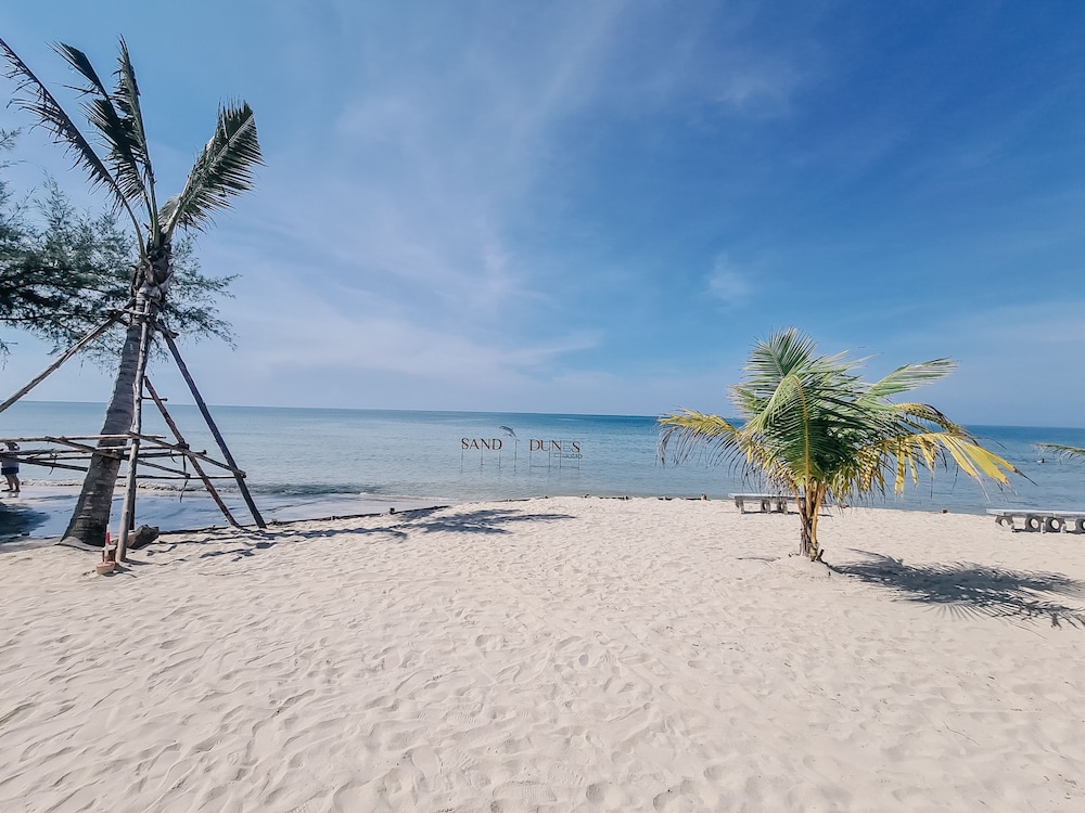Sand Dunes Chaolao Beach Resort 47/50
