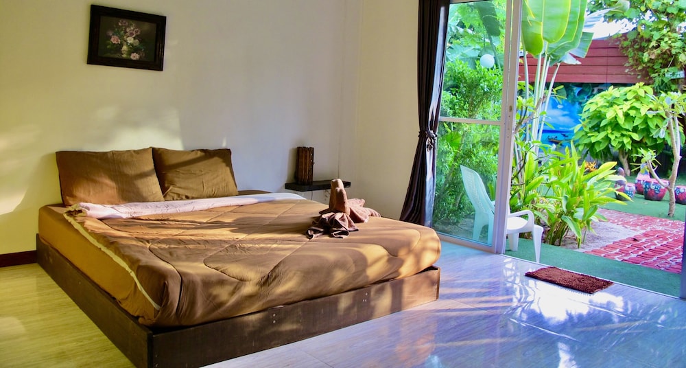 Oasis Lipe Resort 27/66