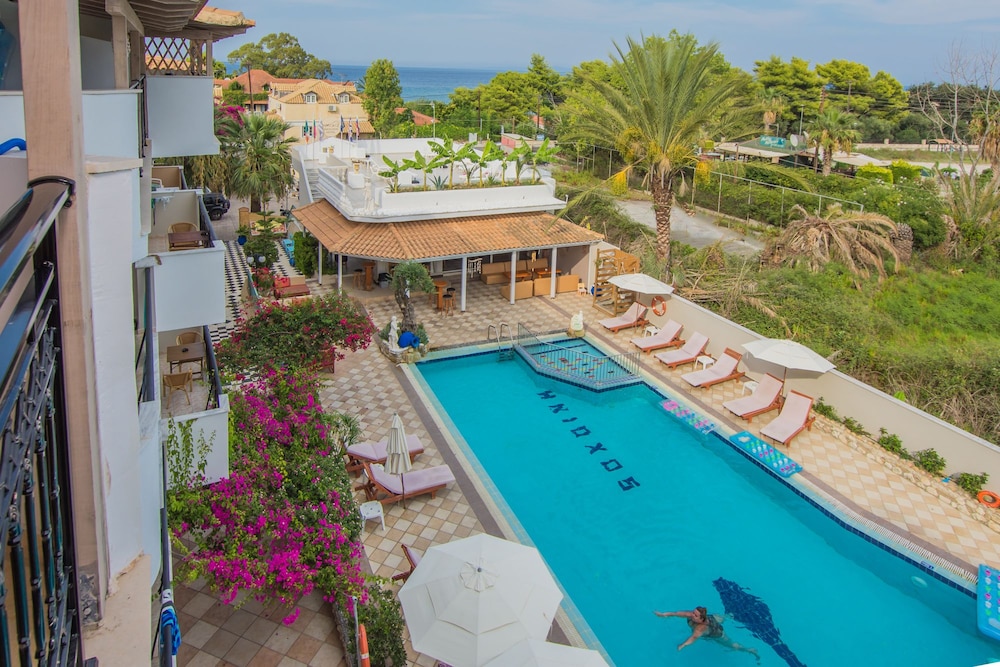 Iniohos Zante Hotel & Suites 44/50
