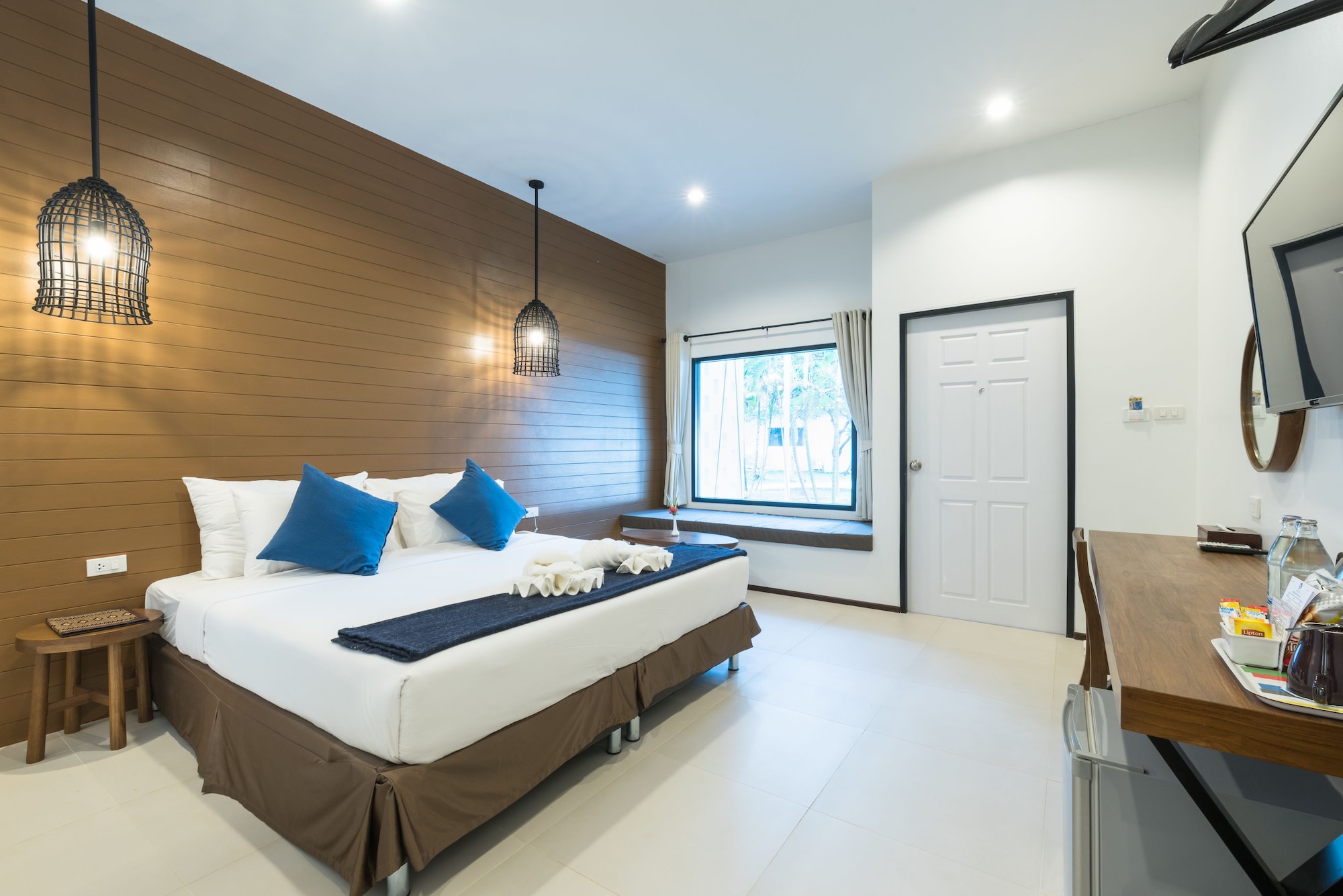 ROOM, BEACH VIEW