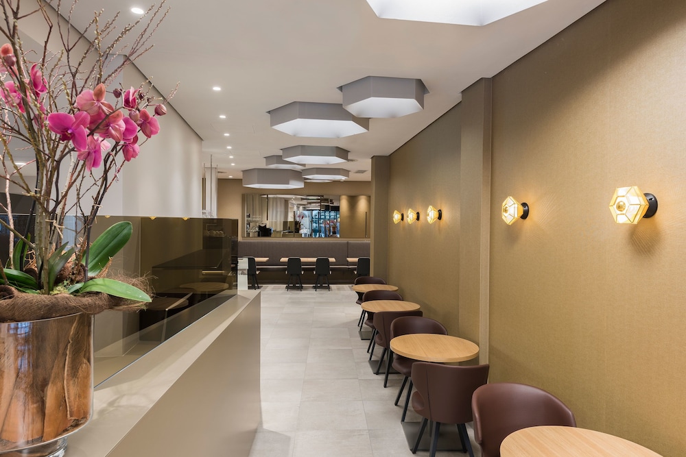 Hotel Savoy Bern 27/38