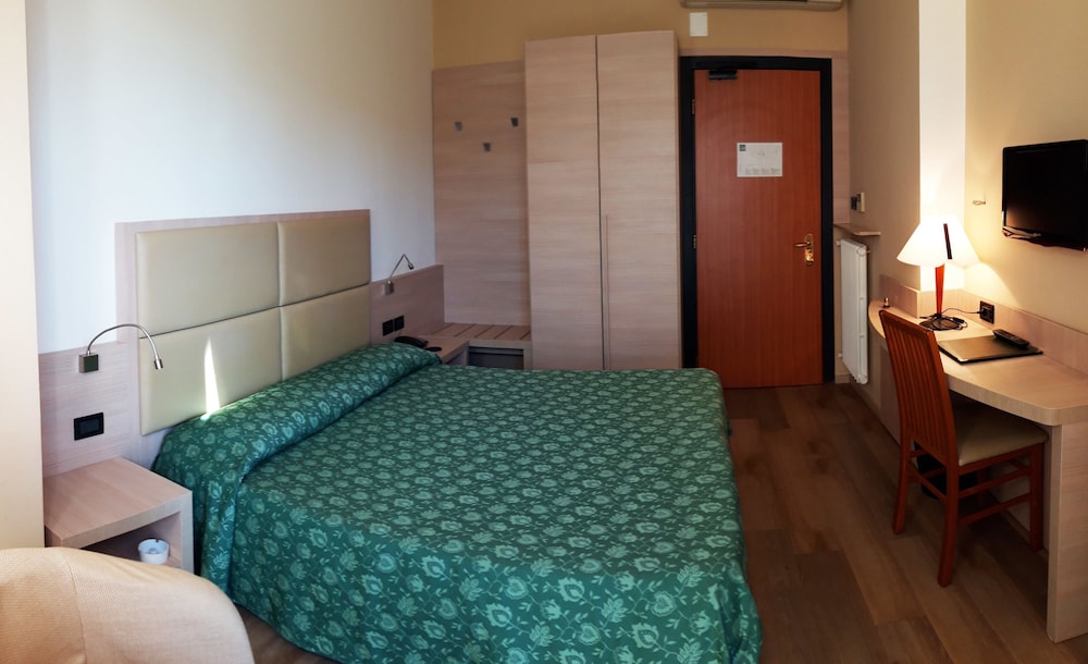 Hotel Esperia 15/71