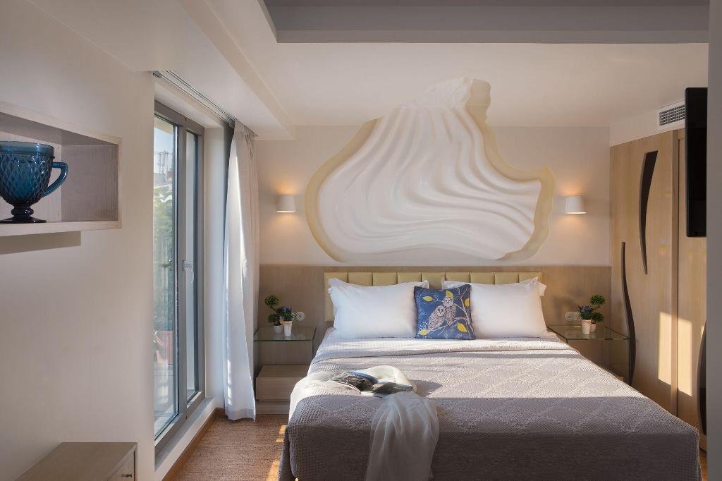 Suite, Queen Bed, Acropolis View