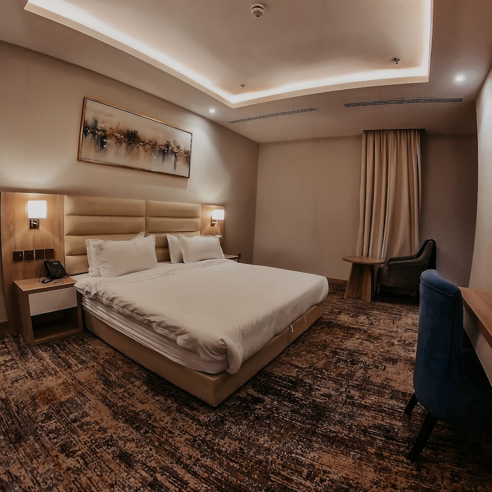 ECONOMY, DOUBLE BED