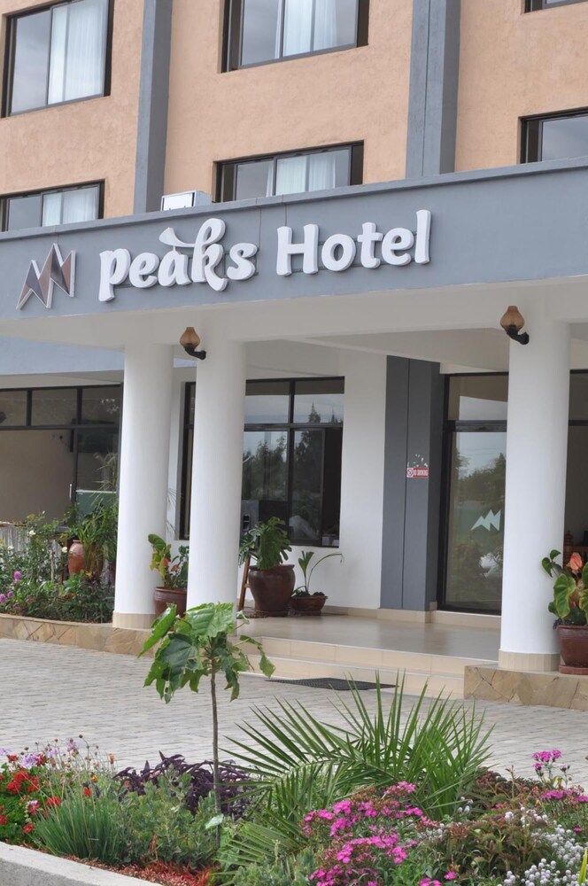 Peaks Hotel Limited 1/40