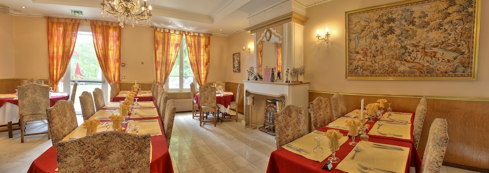 Auberge Des Ecluses 13/27