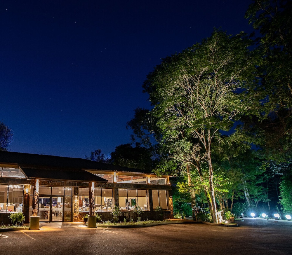 Yvy de Selva Hotel 2/51