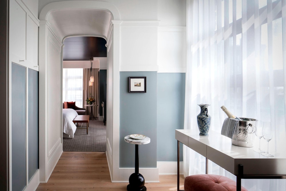 PERRY LANE HOTEL, A LUXURY COLLECTION HOTEL, SAVANNAH 19/60