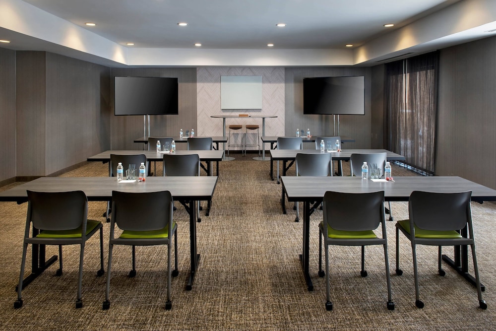 Springhill Suites Herndon Reston 42/50