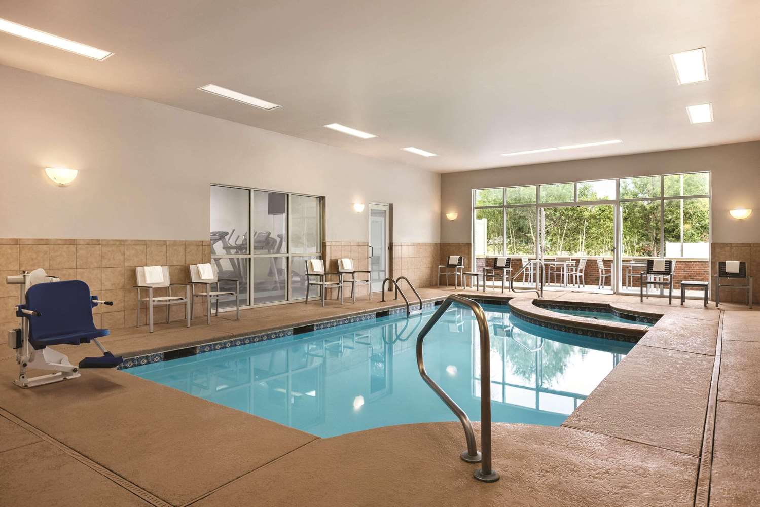 Country Inn & Suites by Radisson, Conyers, GA 17/37