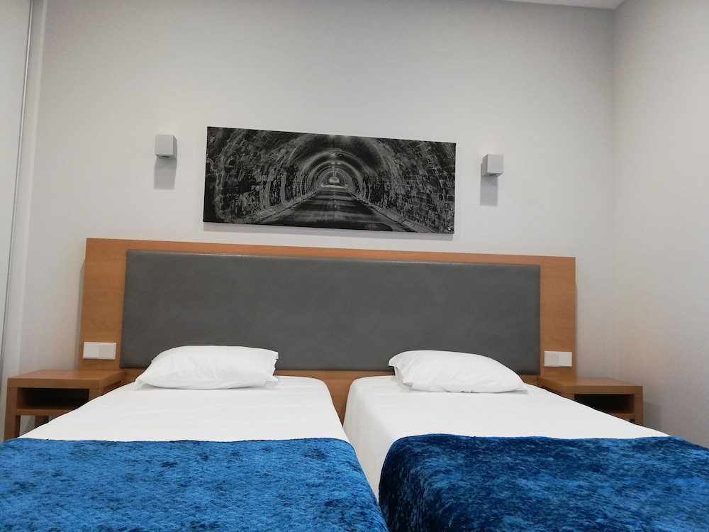 Whales Bay Hotel Apartamentos 8/55