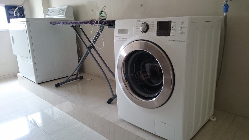 AYAKA SUITES 45/70