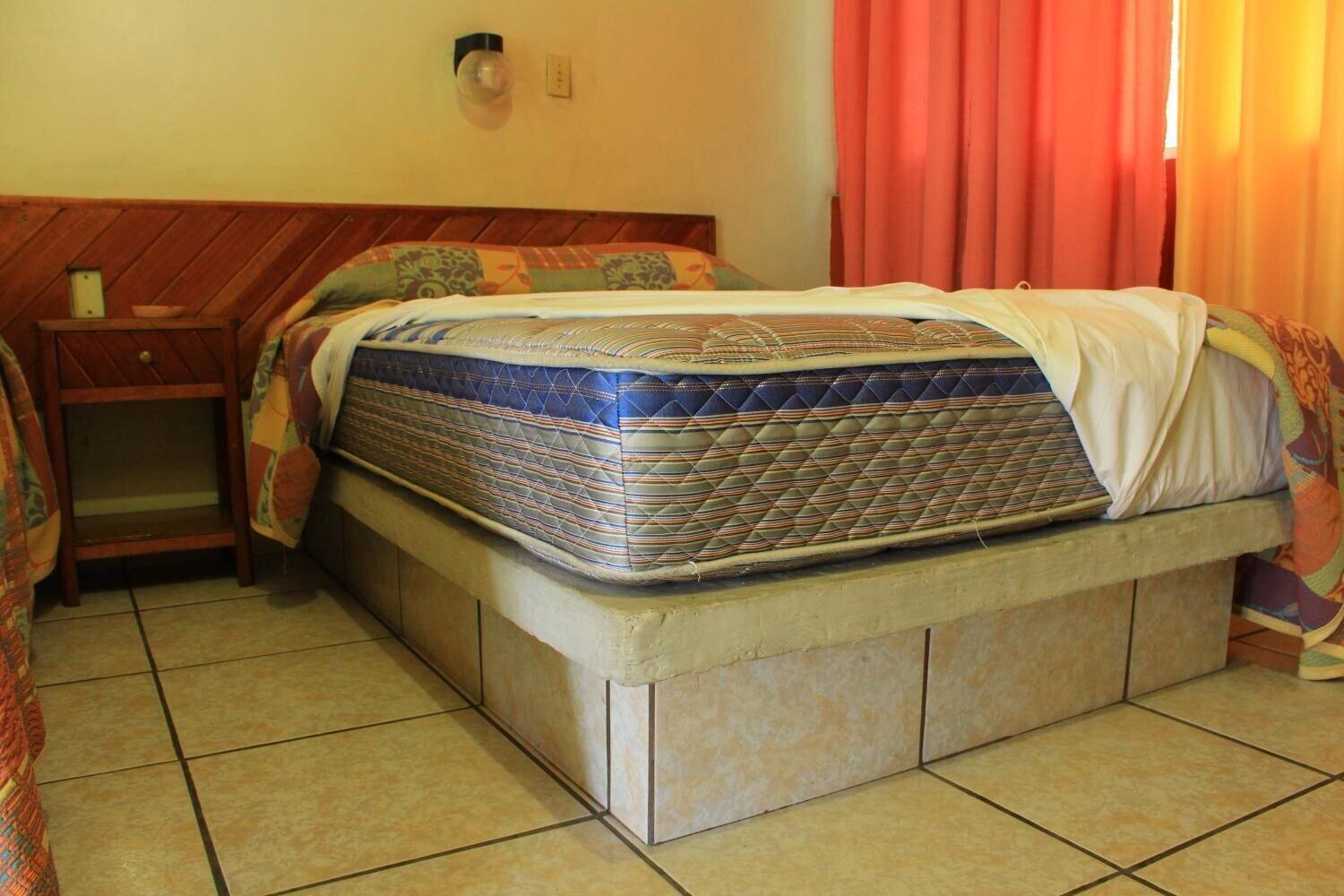 Hotel Avenida 10/17