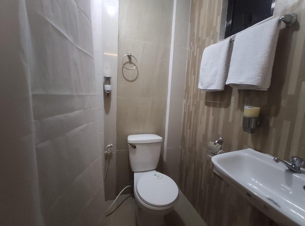 Nikitas Place Hotel 11/52