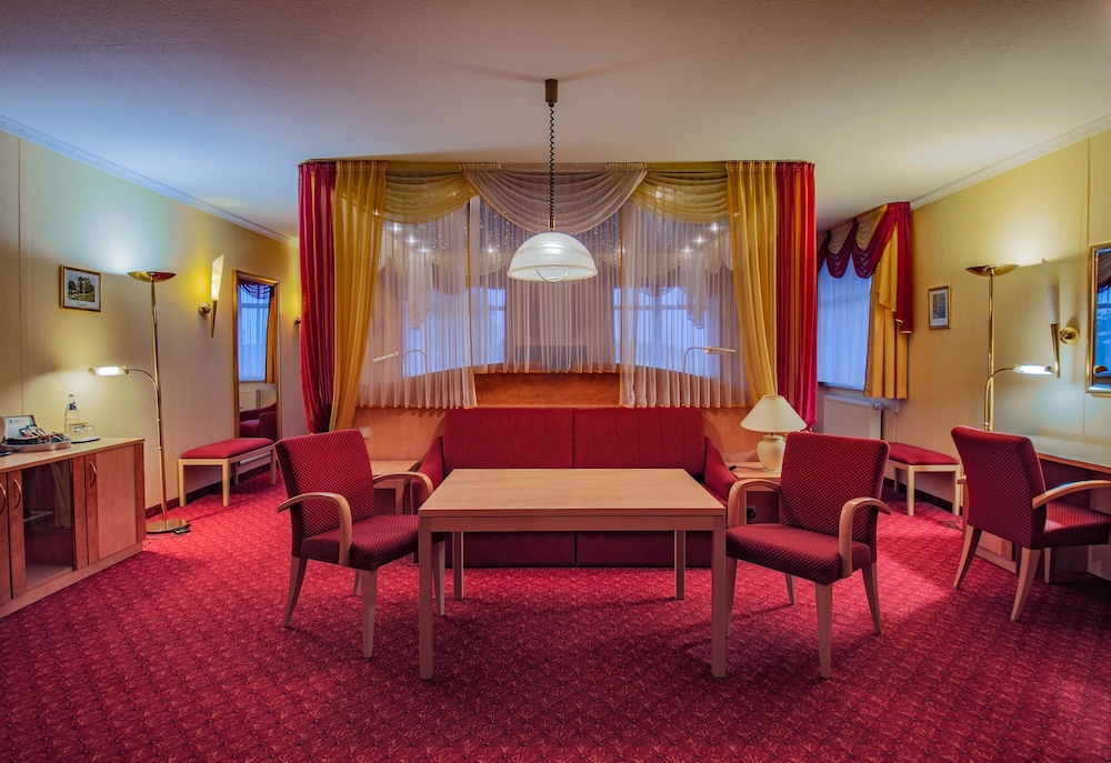 Waldhotel Roggosen 52/69