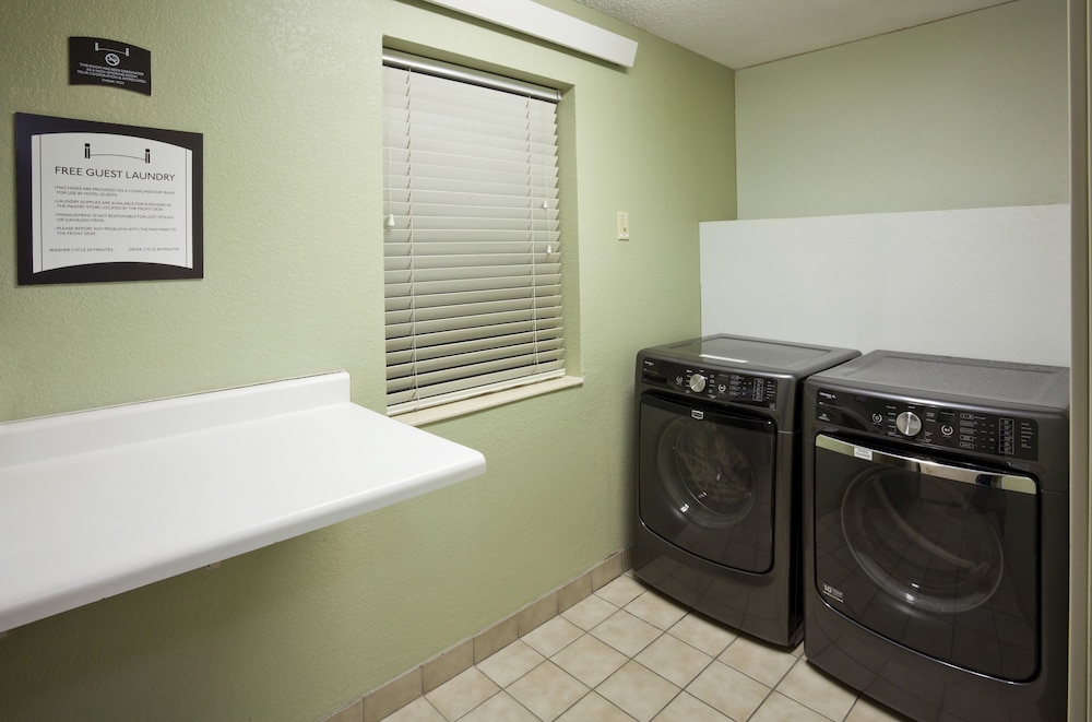 Candlewood Suites Eagan Arpt South - Mall Area, an IHG Hotel 20/68