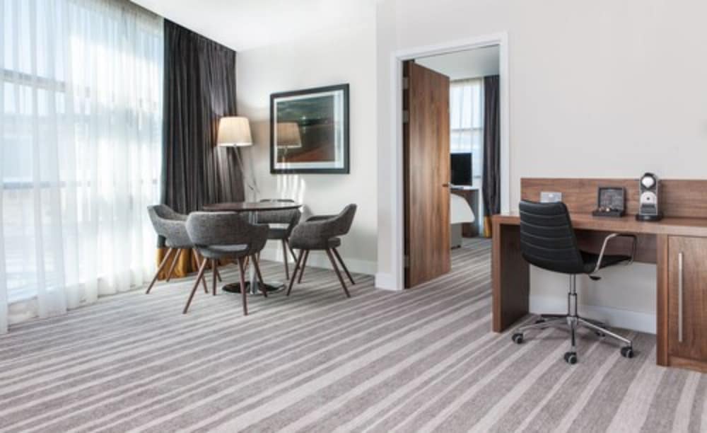 CROWNE PLAZA NEWCASTLE - STEPHENSON QUARTER 63/74