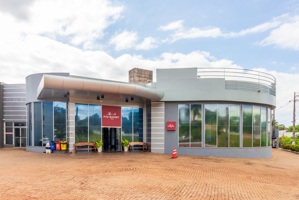 Foz Budget Hotel 8/60