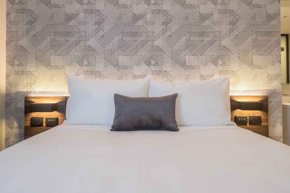 Hotel Kith Darling Harbour 5/34