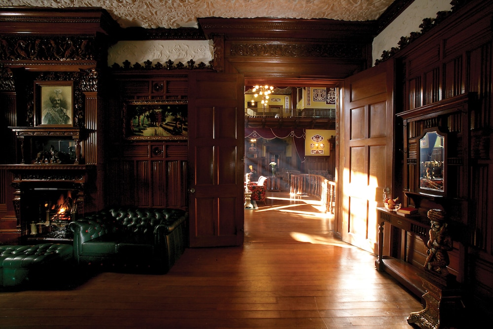 Welcomheritage Ferrnhills Royale Palace 23/40