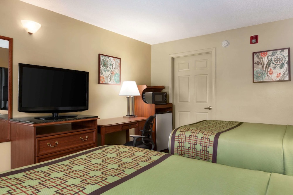 Baymont by Wyndham Warner Robins 24/63