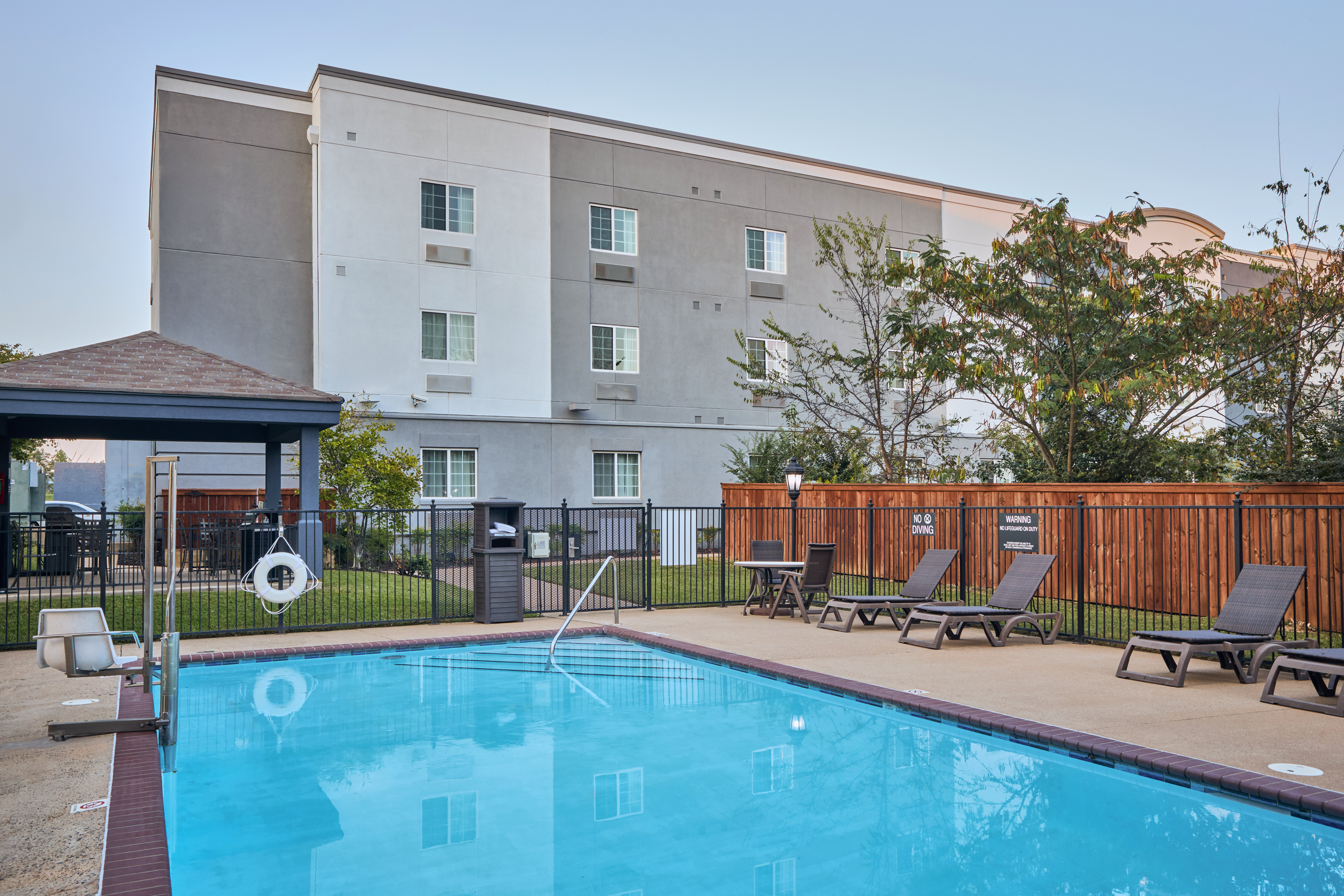 Candlewood Suites Hot Springs 7/50
