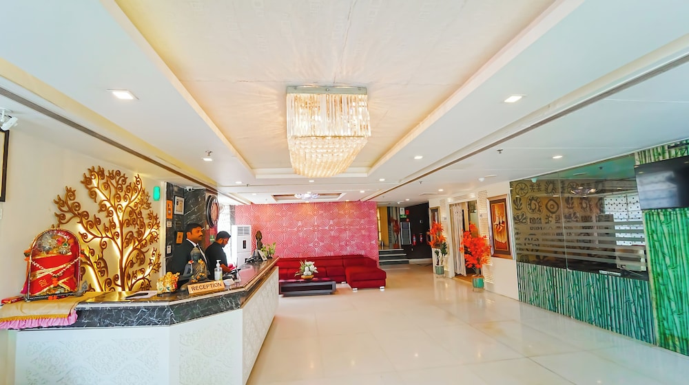 Hotel Atulyaa Taj 12/48