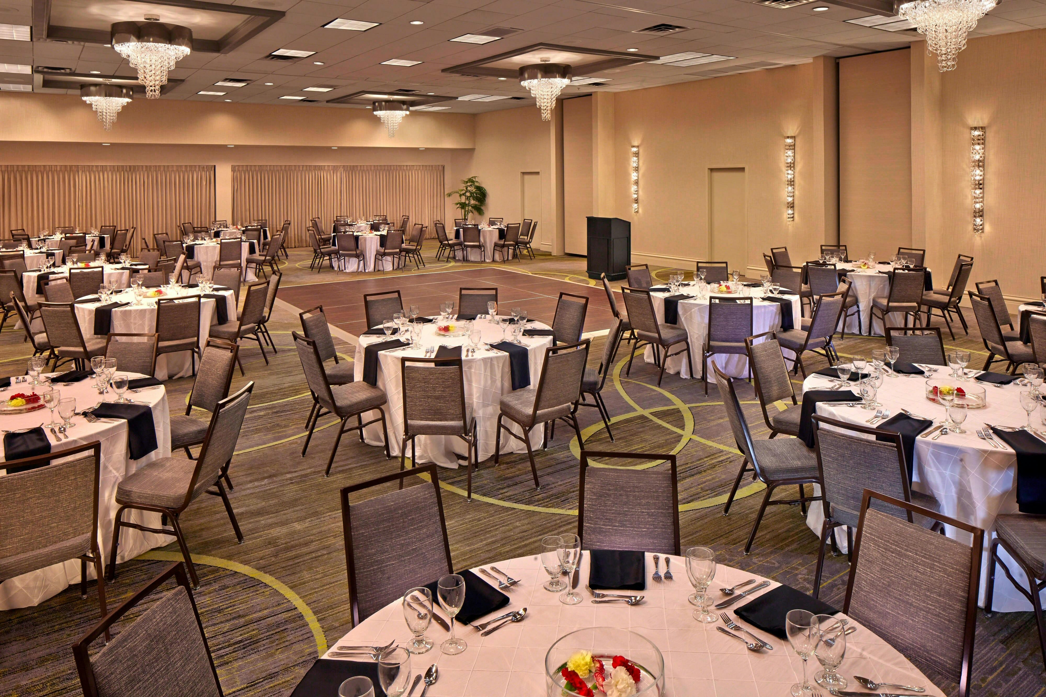 Courtyard Marriott Philadelphia City Avenue Ex Crowne Plaza Philadelphia West Main Line 7/13