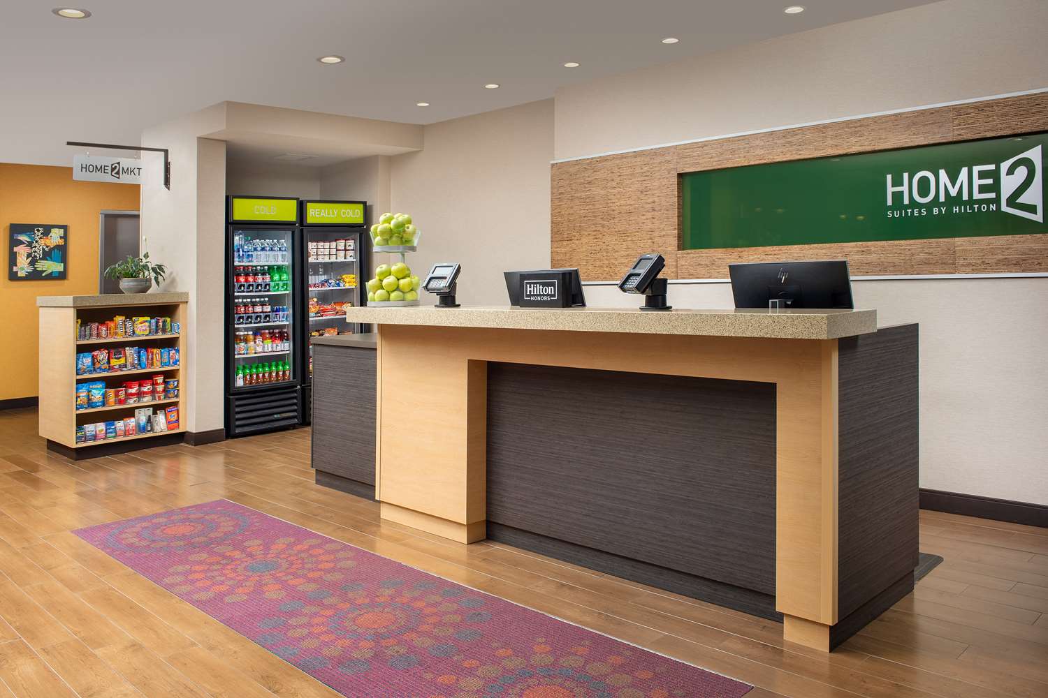 Home2 Suites by Hilton Lake City (Ex Red Roof Inn) 5/18