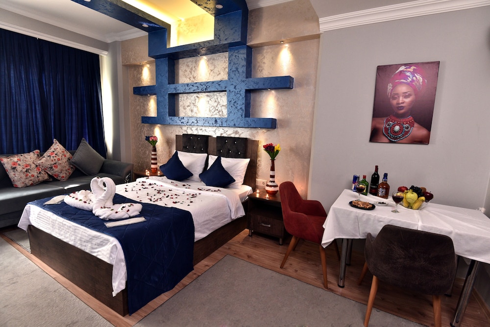Rays Hotel 17/54